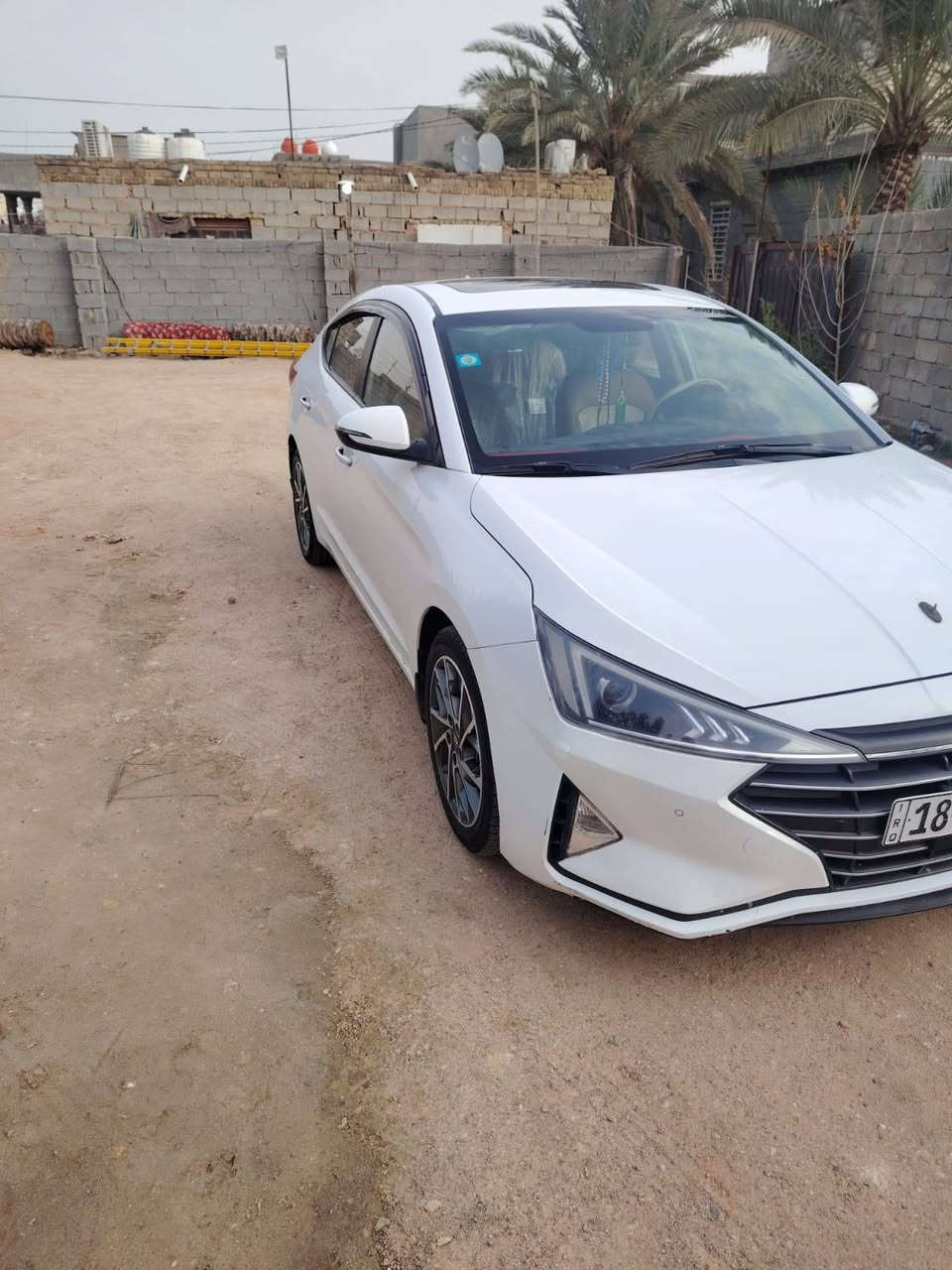 سلام عليكم عندي الانترا موديل ٢٠٢٠ رقم بابل سياره جاهزه كامله سعر 165 بيه مجال مكان كربلاء ***********
