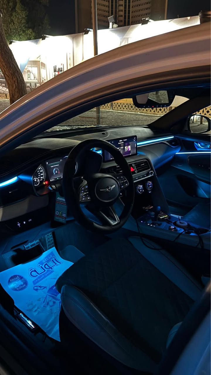 السلام عليكم 
جنسس g70  2022 3.3t
لون سموك بدون قطره صبغ
فول خنك للاخير برستيج 
حادثها دعاميه اماميه بارد بلجاملغ وخشم البنيد فقط

    ***********
