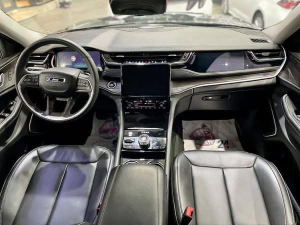 Jeep Wrangler 4xe 2023

سەیارەکە پاکە گێرو مەکینەی مەزبووتە بە شەرتی فەحس زور تازە ماوەتەوە 

نرخ : لە کومێنت ژمارە یەک بنوسە راستەوخو بوت دێت

***********
بو بینینی بابەتی زیاتر فولومان بکەن ✅
