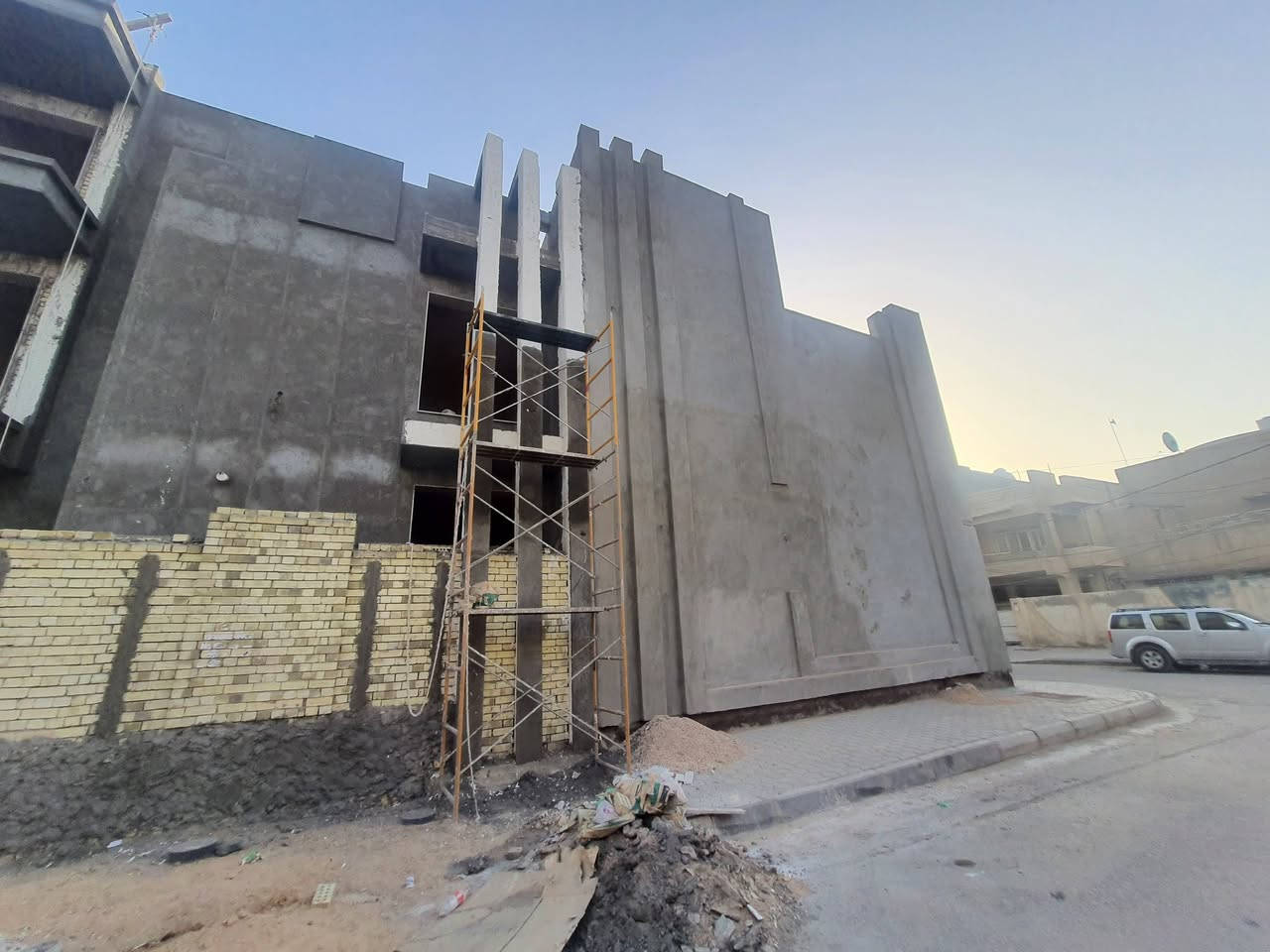 لباخ جص بورك
 سقـل سمنت طلص
 تقطيع واجهات ديكور فلين
 عمل  أشراف مهندس 
عملي داخل كربلاء المقدسة فقط‏

الأتصال ‪***********‬‏
