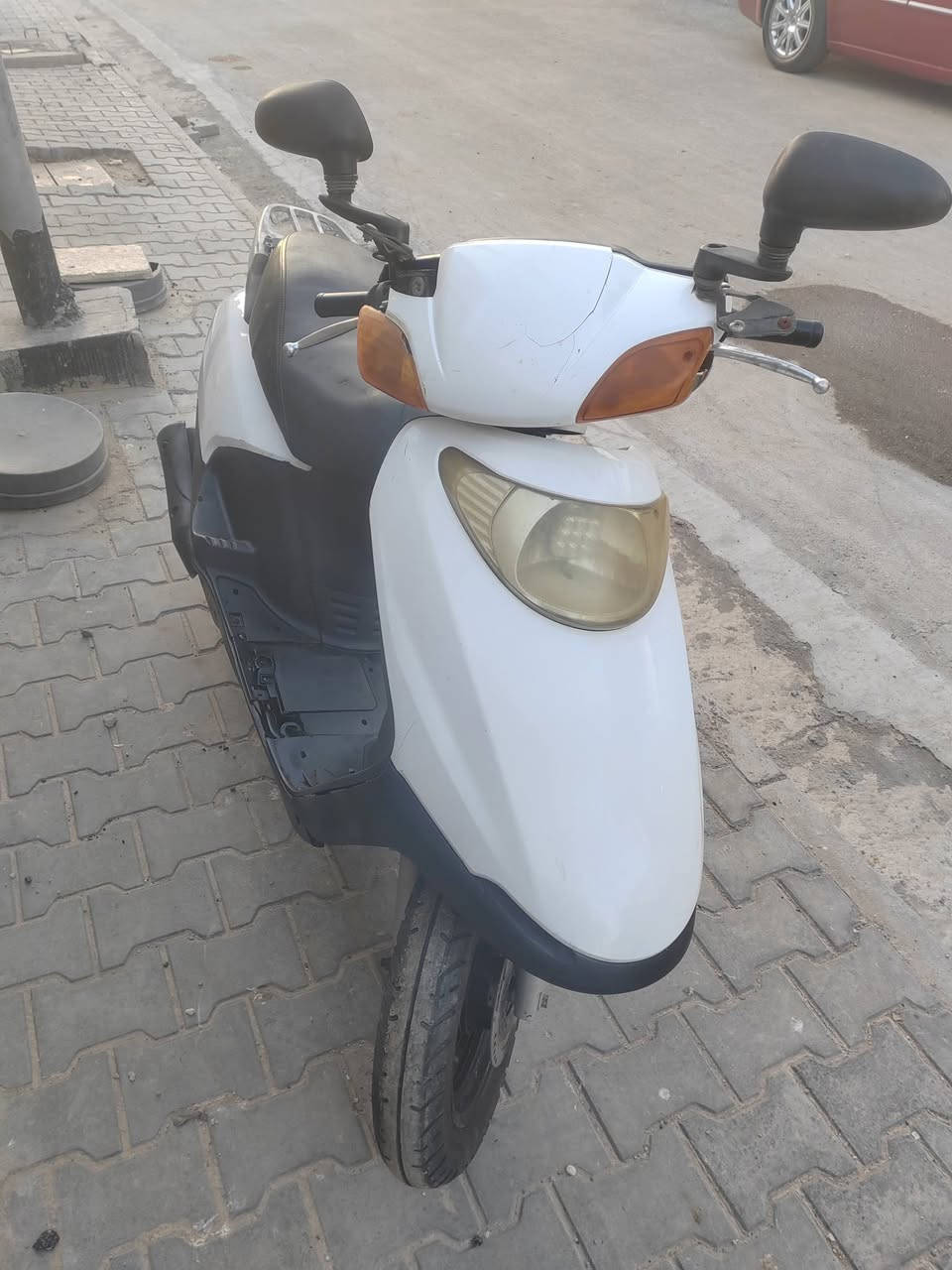 سلام عليكم سبيسي ماليزي ليوم طفت وماعرف شبيه الله شاهد ليوم جنت بيه بل سوك ورجعت بيه دراجه سعره ٣٥٠ وبيه مجال دراجه مرتبه وسلف وهندر قفل ستيرن هم يشتغل بس طفت ليوم وريد ابيعه الي تفيده يراسلني اي ستفسار اتصل على *********** او راسني واتساب عنوان زين لقوس شارع لمله مهند ابو عباس
