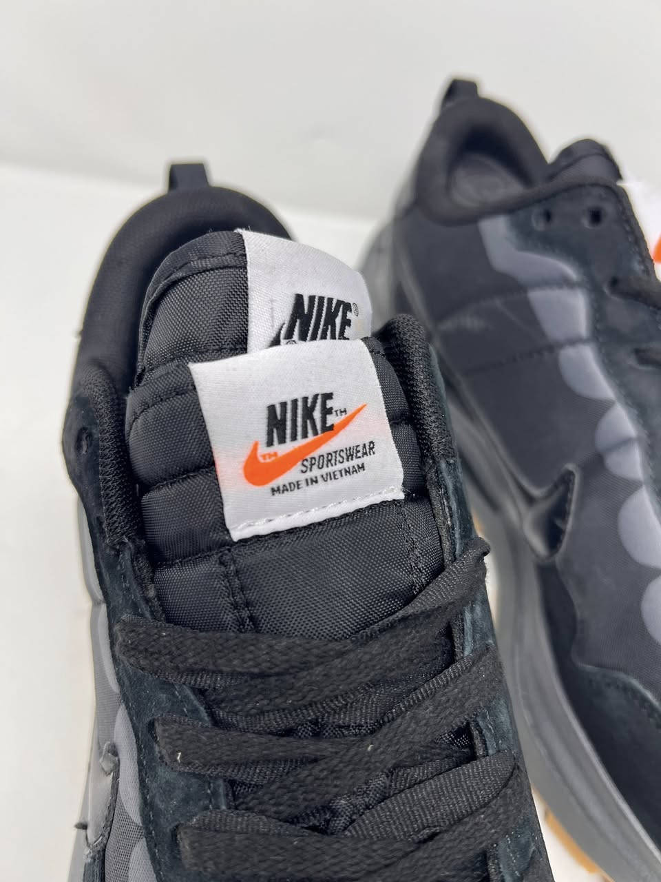 نايك، باله فيتنام حجم 41(26سم)
القطعه تخفة فنيه، مميزا جدا، دبل قيطان دبل لسان، بالعافيه للي ياخذهه السعر 30
يوجد توصيل جميع المحافظات

 ادخل لقناة الانستا وشوف القطع الموجودة وبالعافيه عليك
https://www.instagram.com/hermes.storex?igsh=MTBvc3I2dm9yYTBjaw==


**إذا كنت صاحب هذا الإعلان وتريد حذفه لأي سبب، رجاءا أرسل رسالة إلى الدعم الفني**