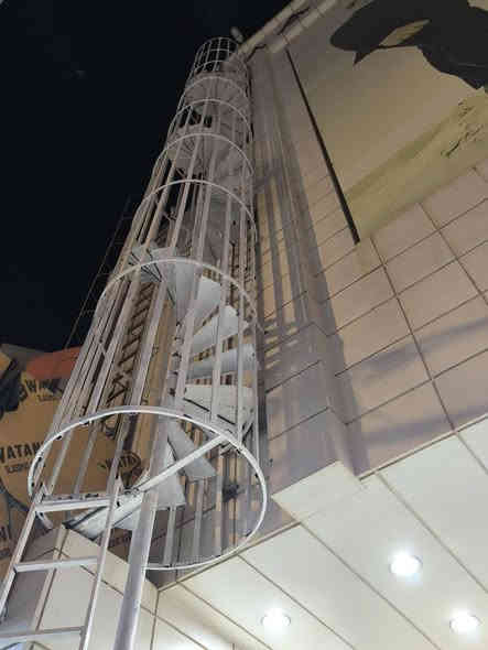 لا تشيل هم سيارتك تحولب ولا تتأثر بالشمس سوي مظلة كيسبان يم حدادة المهندس واخلص 😍🌿✅.
مستعدون لعمل كافة أنواع المظلات وبمواد وعمل درجة اولى! 
سعر متر الكيسبان 30الف 
حديد ثقيل 😍! 
سواقي مغلون انسى الزنجار!
كي سبان 0.5 
التثبيت باجات  
ومستعدون لعمل كافة أعمال الحدادة مخازن ، جملونات ، سندوج بنل وكيربي 
للتواصل الاتصال على الرقم التالي 
***********
يحتوي على واتساب 
او مراسلة الصفحة وبيكم خير وتدللون 🌹🤍 ديوانية
