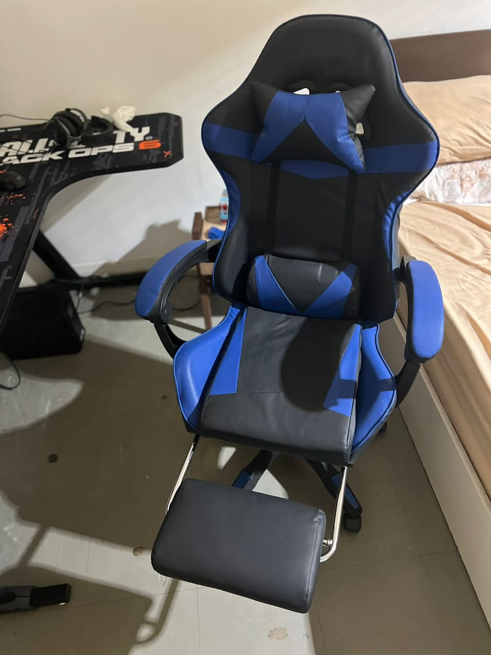 PSU: FSP HYPER K. 600 W 85)
M.B: GIGABYTE HSTOM K DDR4 1700 LGA 
CPU: C5 14400F 2.5/20M 10C TRAY FAN COOLING : AIR SNOW/MAN MXA RGB
RAM : DDR4 KJT 2x8GB 3600 CORSAIR VENGEANCE RGB RS
M.2 : 256 NVME
SSD : 1.0 TB LEXAR
GPU: VC NVD GIGABYTE RTX 4060TI GAMING OC 8/128
Monitor: odyssey g3 (165hz)
Headset: Hyper x cloud ii (new) not open box 
Mouse: redragon (بس نطيني شسمه الفيرجن) 
Keyboard (redragon fizz)
Desk: Call of Duty BLKOPS6-RAPTOR-R RGB
Chair: normal gaming chair (صيني)
Ups: 1kv online
للبيع 
*********** واتساب
