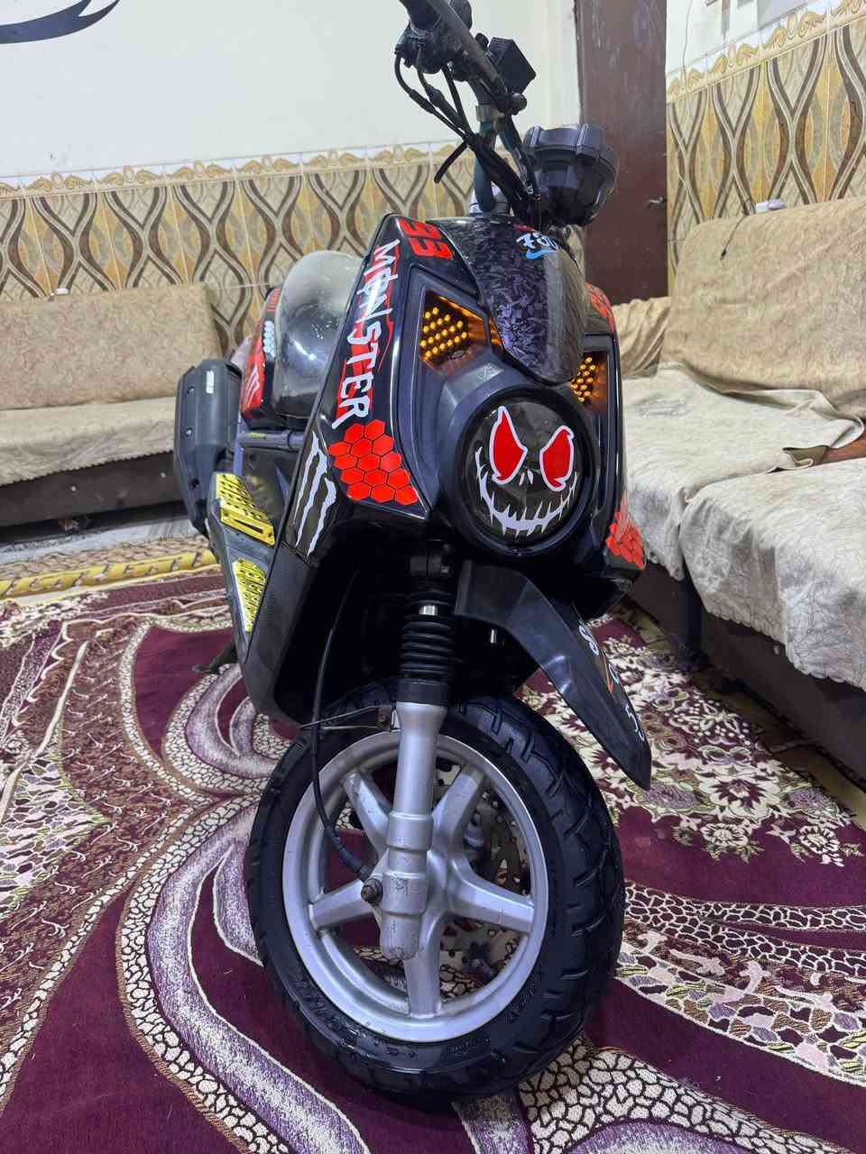 سكنس جبلي نازله من رمبه صالها ٤اشهر
مزغرفها للجماليه لباقي تفاصيل واتساب ***********
