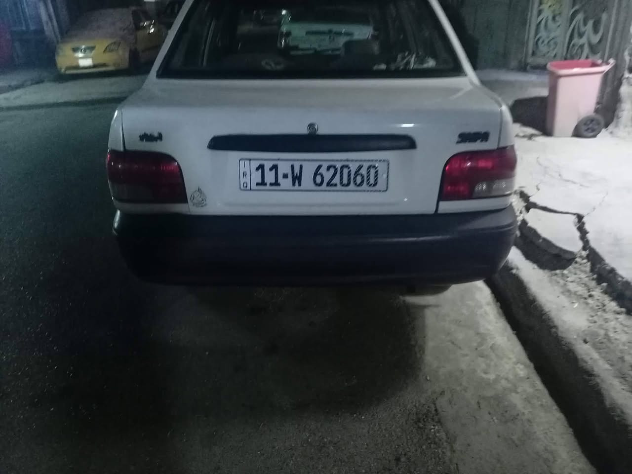 السلام عليكم(مكلف بالنشر )
سايبا ٢٠٠٩ خصوصي بغداد 
المحرك بيه خيط تبخير 
باقي تفاصيل بل فيديو 
السعر 32 ورقه وبيه مجال 
المكان بغداد الشعلة 
رقم صاحب السياره ***********
