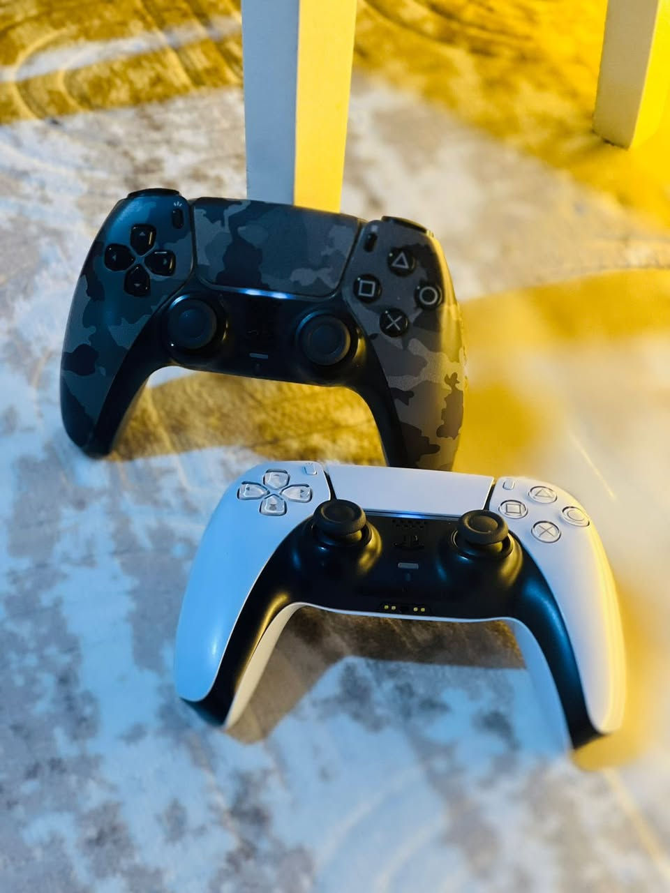 بلي فايف سلم نضيف 100‎%‎ كامل ملحقاته اصلية ويا جوستك عدد 2 وأقراص 2


**إذا كنت صاحب هذا الإعلان وتريد حذفه لأي سبب، رجاءا أرسل رسالة إلى الدعم الفني**