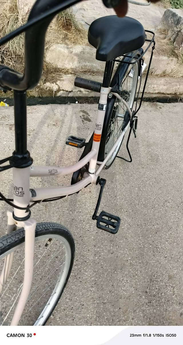 السلام عليكم باسكل للبيع عكرب 2023
كفاله نضافه ولون مميز موديل جديد 2023 سعر 145  
مكان دوايه وتوصيل موجود ***********
