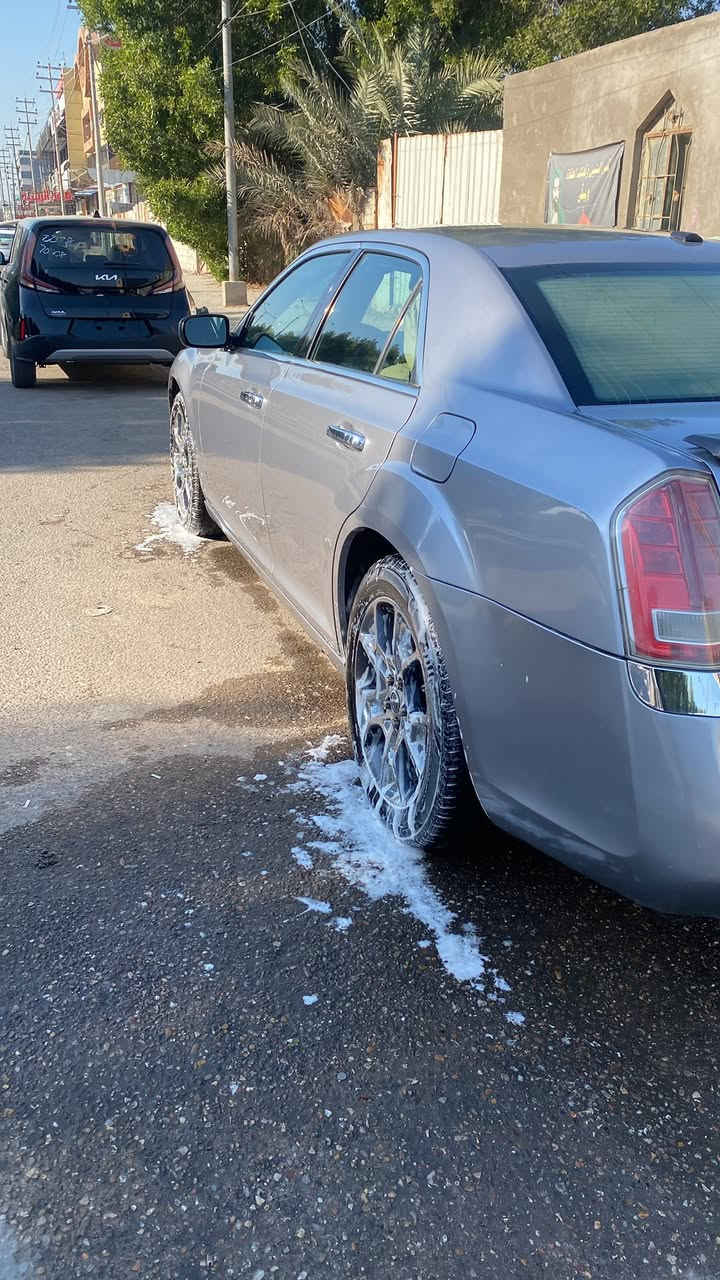 ‏￼ اوباما ‏￼كندي قطعه كلين فقط وخشم الجاملق بارد بدون دواخل السعر ١٦٥$المكان السياره البصره المعقل اتصال على الرقم***********
