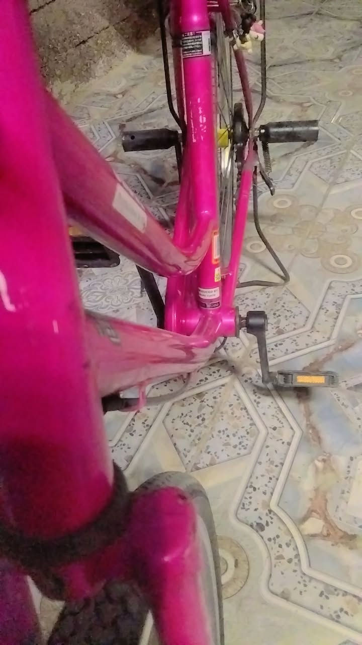 بايسكل مراوس راس براس المهم حلو 👍🏻


**إذا كنت صاحب هذا الإعلان وتريد حذفه لأي سبب، رجاءا أرسل رسالة إلى الدعم الفني**