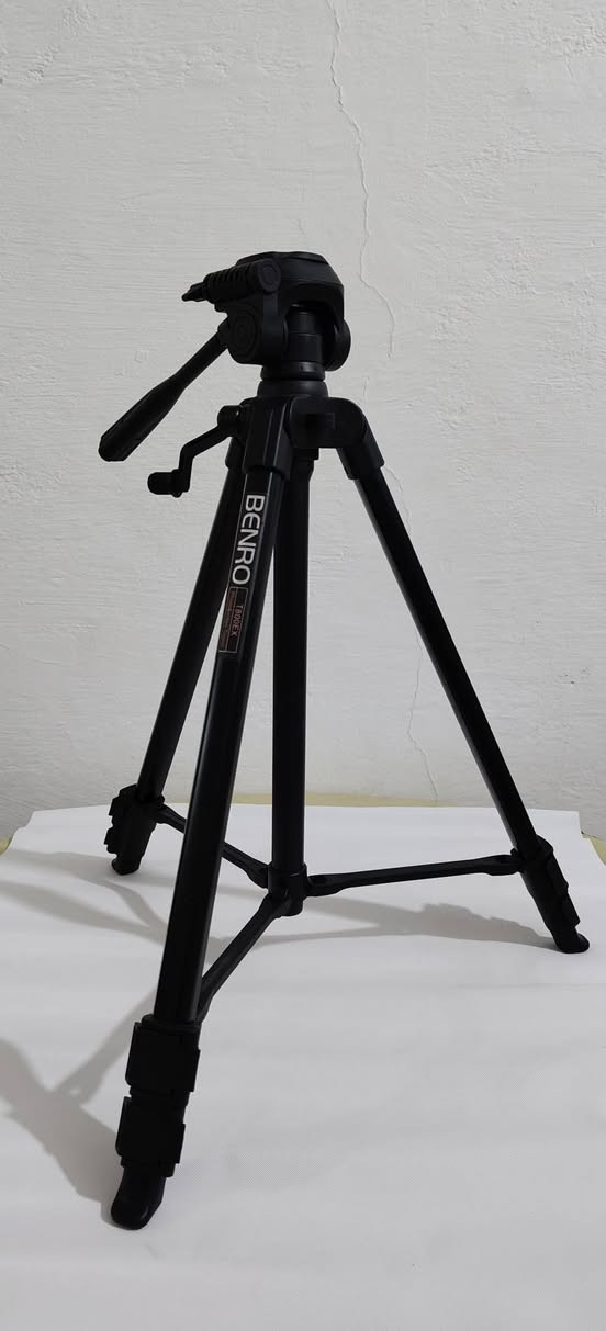 ستاند كاميرا "BENRO" احترافي للبيع! 📸 بحالة ممتازة ومعاه جنطة للحفظ وتنقل بسعر مناسب


**إذا كنت صاحب هذا الإعلان وتريد حذفه لأي سبب، رجاءا أرسل رسالة إلى الدعم الفني**