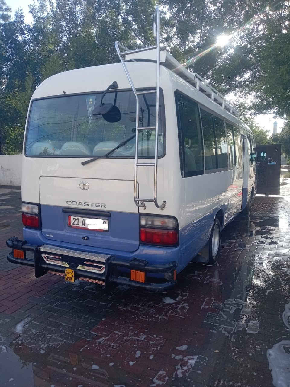 سلام عليكم سيارة مديل 2013 عالية مكفول كير و مكينة و اكسل و تبريد ممتاز بيها قطع ب الازرق صبغ و ب الابيض بيها شوية دوشمة جديدة قلابي عادي رقم شمالي سيارة ب اسمي مكان المنصور الداودي *********** حسين
