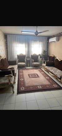 كنب • نضيف • مجال بسيط