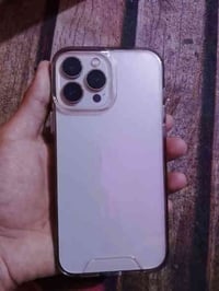 ايفون 13 pro max بطاريه ٩٦ مامعلايه بلاديه الجهاز بلادي مامفتوح برغي م...