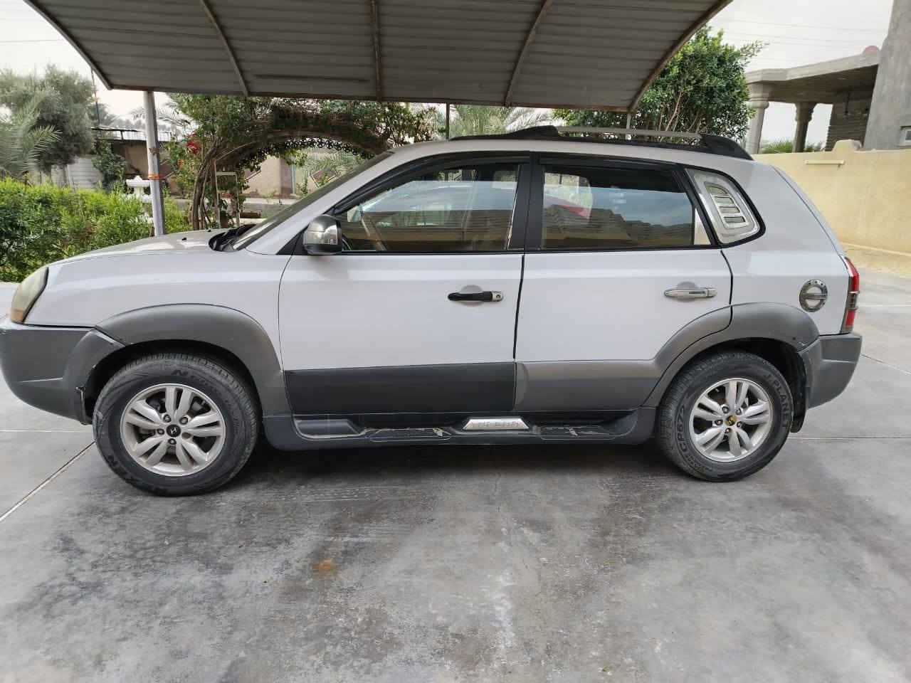 توسان 2010 لون ابيض محرك 2000 قطعه صبغ بحافه الجنطه
السعر : 117$
بغداد
***********
