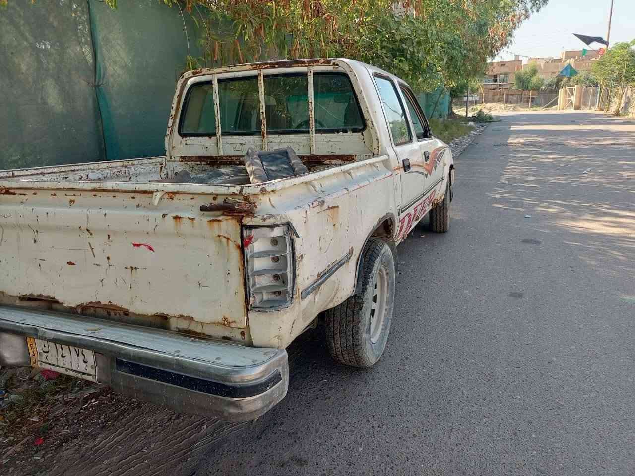 بيكم دير  موديل 2006 رقم بغداد بسمي مشروع وطني عنوان بغداد حي الامين السعر 27 وبيها مجال بصيط *********** مكلف بنشر
