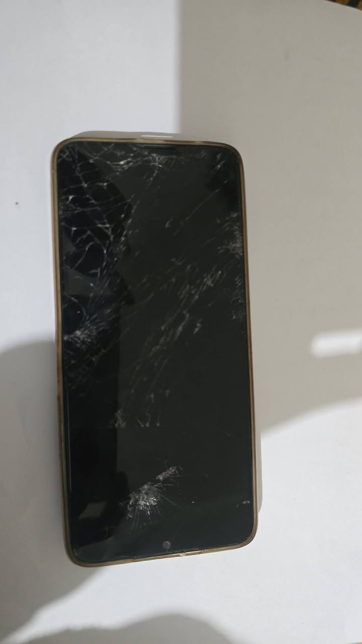 جهاز تكنو
عوزه شاشه ٣٥ وبيه مجال


**إذا كنت صاحب هذا الإعلان وتريد حذفه لأي سبب، رجاءا أرسل رسالة إلى الدعم الفني**