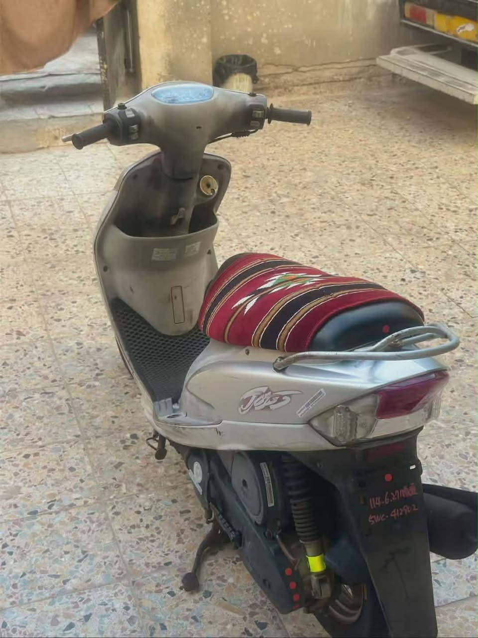 السلام عليكم ماكس منغولي للبيع دراجه صاله شهر طالع من الرمبه دراجه كارتون 49ابلاد ب800وبيه مجال ***********
