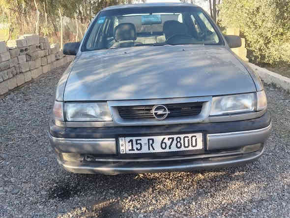 السلام عليكم
اوبل فكترا 20 بدون ضربه وصبغ وخياس 
موديل 95 باسمي سنويه لل29 رقم انگليزي 
سياره كل كهربائياته شغاله جوم الجدام كهرباء الامري كهرباء 
بوب كلهن سنتر 
محرك وگير شرط السعر 43 وبيه مجال واذا اكو سياره زينه انطي فرق ***********
