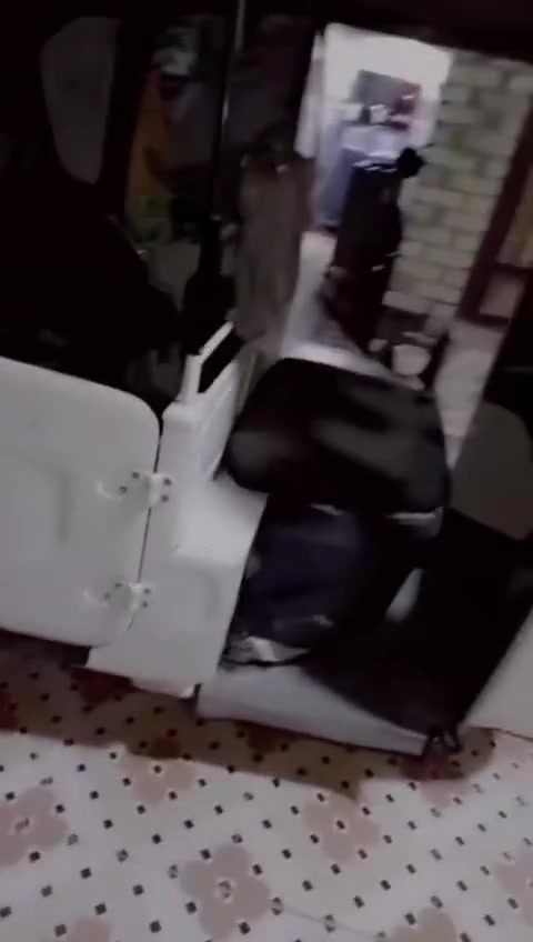 سلام عليكم تكتك للبيع مديل 2️⃣ 2️⃣ رقم بابل مداور ثاني يوم مكينه اكسن كهربايات كلها شغاله سعر ٦٩٠٠ *********** بابل مسيب
