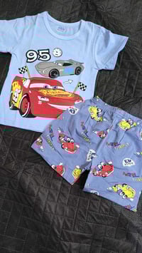 ملابس اطفال • ١-٣ سنوات