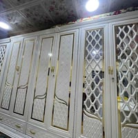 غرفة نوم • خشب صاج • نظيفه