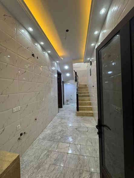 للإيجار في السيدية بيت 50 م زيرو غير مسكون 

العقار زيرو متكون من ثلاث نوم (اثنين سويت) وصالة ومطبخ وخدمات وبيتونة 

للاستفسار 

***********

أو زيارة مكتب المصطفى للاستثمار و التطوير العقاري 

الكائن في منطقة السيدية مقابل لحوم جويلي
