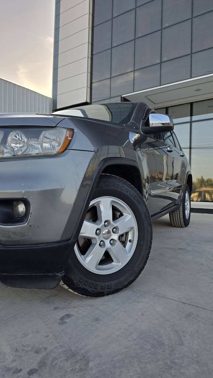 ﷽
#للبيع.
جيب امريكي 
موديل 2012 رقم بغداد مشروع وطني 
 سياره بدون  حادثه  وبدون دواخل. ول سونار مرفق مع صور  اصفاح موس. 
مكينه وكير شرط فحص سياره جاهزه على اخر حبايه 
السعر. 155 وبيه مجال 
مكان بابل المسيب. 
***********
