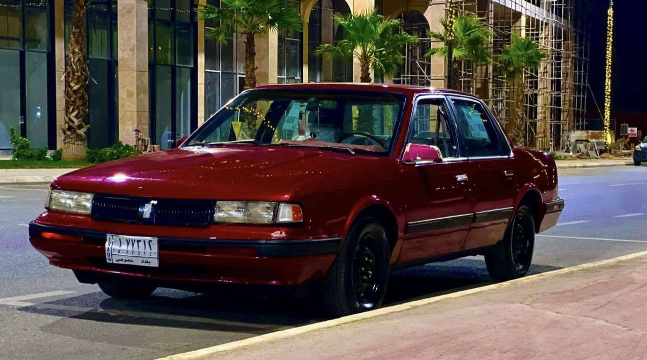 السلام عليكم اولدز موديل 90 السياره جاهزه ترايه بصرها مكينه وكير بلادي  مصبوغه عام جماليه السعر 40 وبي مجال  ***********
