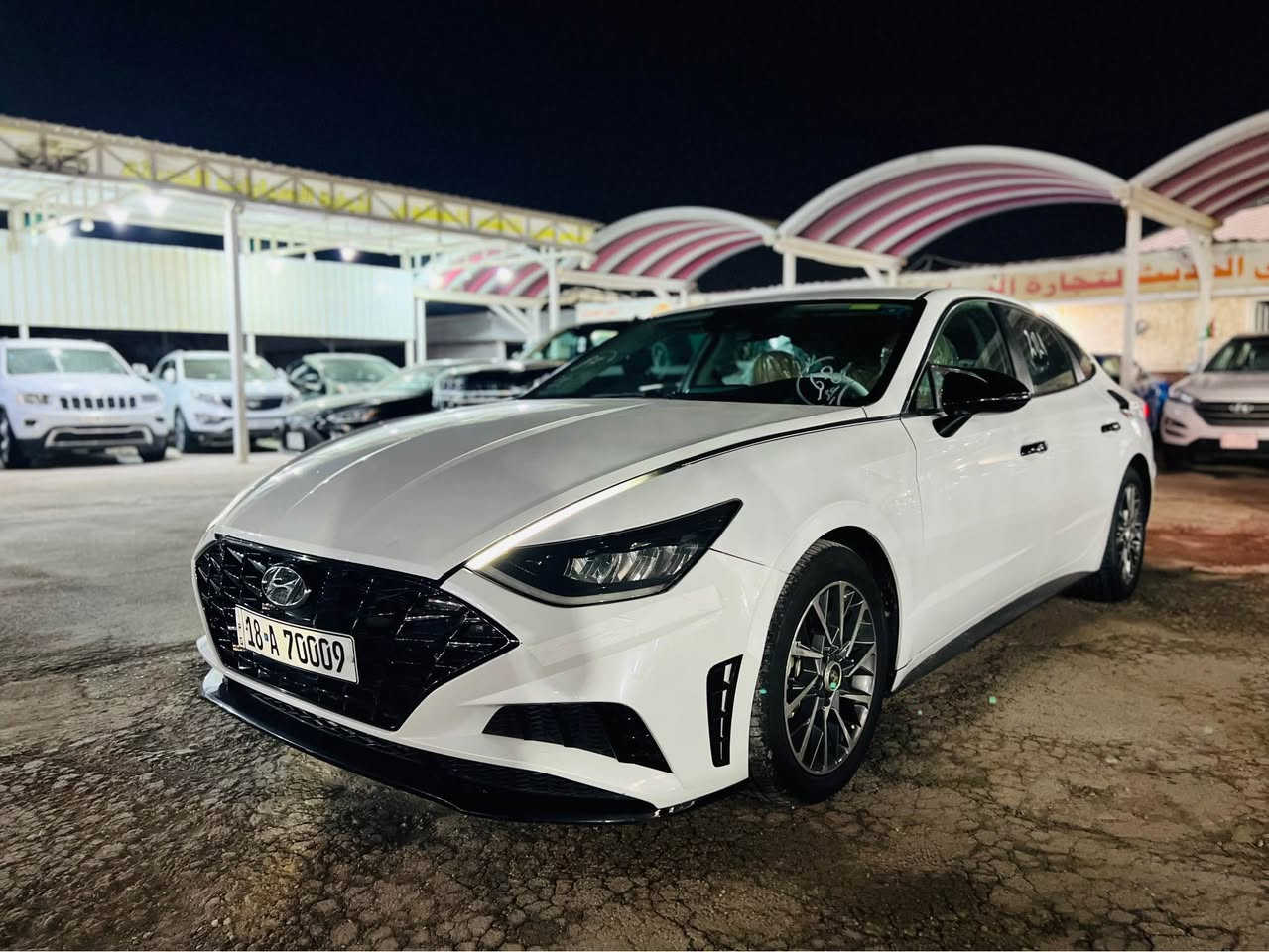 سوناتا 2020حره تحويل ثاني يوم ماشيه  93 سياره بلكارتون حادثها بنيد سياره تخم تاير جديد حداديه ١٠٠/١٠٠تبريد ثلج وتدفئته سياره ماتصرف عليها الف دينار مكينه 2500 كير مكينه كفاله سعرها 160وبيه مجال كلش قليل  رقم بابل مميز جديده كلشي جديد *********** النجف, العراق
