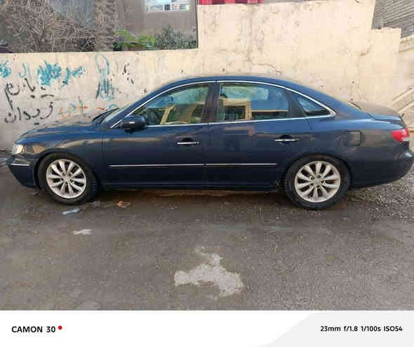 ازيره 2006 مصبوغه حزام الجماليه السياره كير و ميكنه مثل الورد مكينه جديده شاد  
1-كشنات كهربائيّة شغال 
2-شاشه تاب 
3-كامره خلفيه شغاله 
4-تبريد شغال منضومه جديده كامله  
5-لايتات بيض  
السياره 6سلندر 3500 
السعر 100 وبيه مجال الرقم الاتصال واتساب متواجد*********** مكاني بغداد
