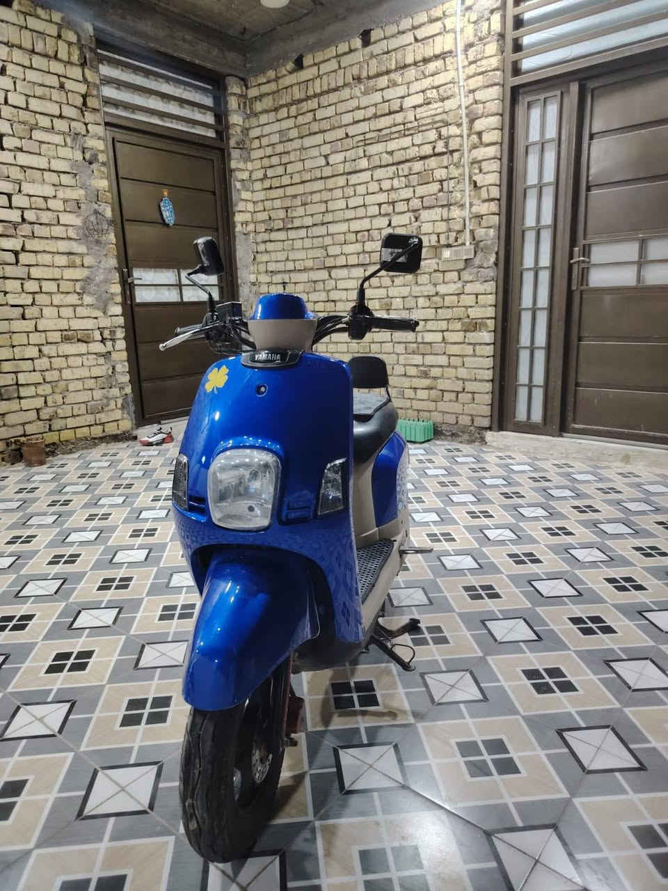 سلام عليكم دراجه بوليس نوزل 2011  للبيع الدراجه كلش نضيفه مكينته جديده شرط تاخذه تفحص اذا بيه برغي مفتوح بل مكينه انطيكياه الك ابلاش ارجع وكرر الدراجه نضيفه بمعنه الكلمه شلعه ومعدل فول السعر 950 وبيه مجال حك جيتكم ولاتكولون غاليه لان هيه نوزل وليس كابريته دراجه كلش قويه رقم هاتفي ***********
