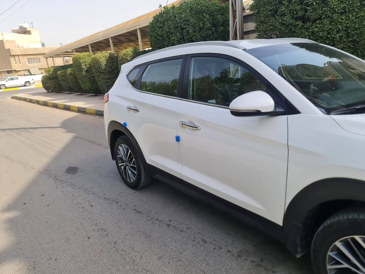 توسان موديل ٢٠٢٠ خليجي الكاصد مواصفاتها بصمه كشنات كهرباء جلد خمس عدسات شاشه كامرة وتحكمات وباقي المواصفات معروفه 
مكفوله كفاله تخم تاير سبير منازل 
السعر ٢٠٧
للإستفسار ***********وبيه مجال قليل الشراي ايخابر مامتواجد عل فيس مكانها البلديات بسمي سنويه جديده
