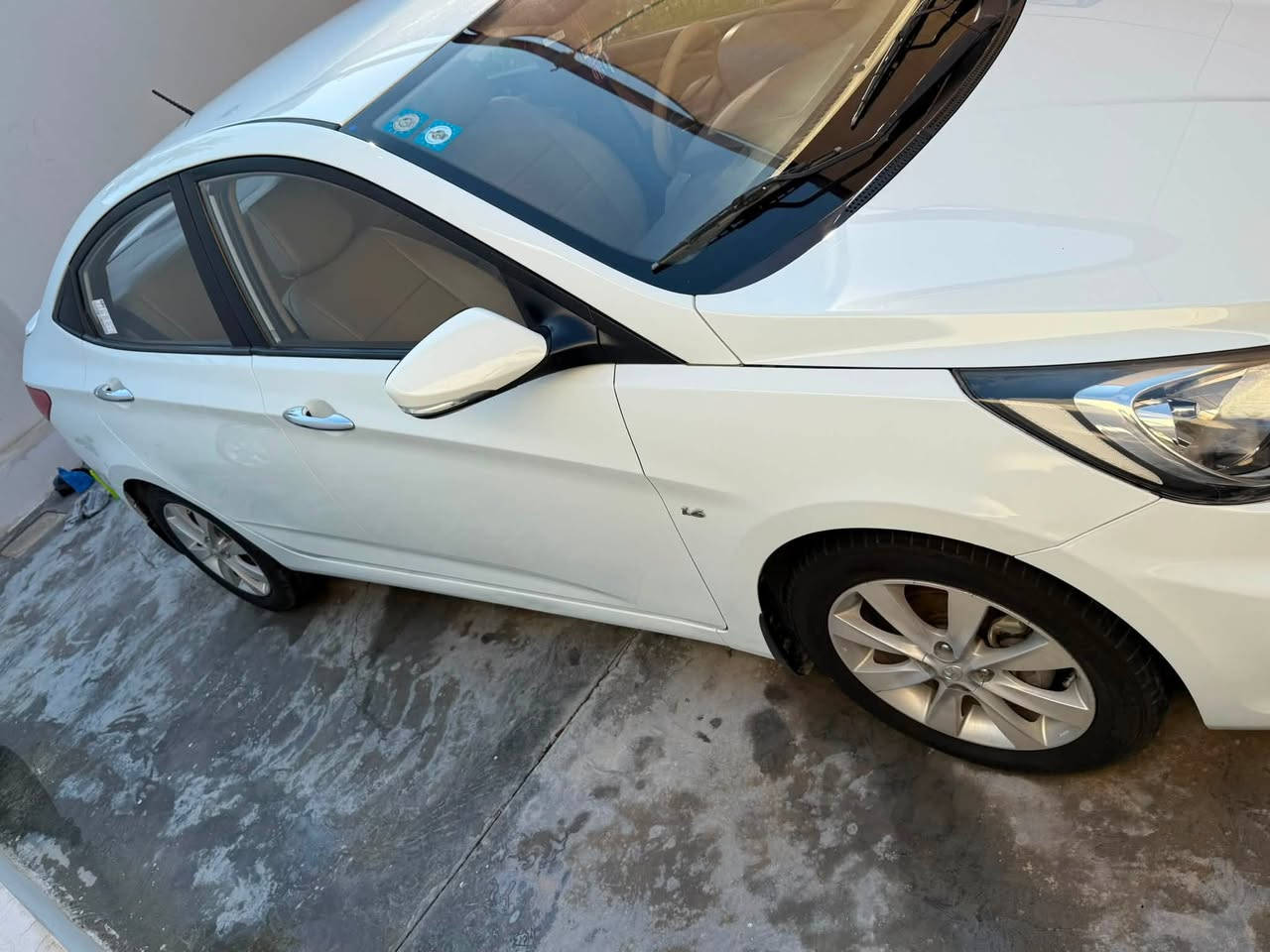اكسنت موديل 2013  خليجي مكفوله من صبغ  بيه بارد فقط بغداد بسمي  محرك 1600 

 السعر 105$ 

***********
