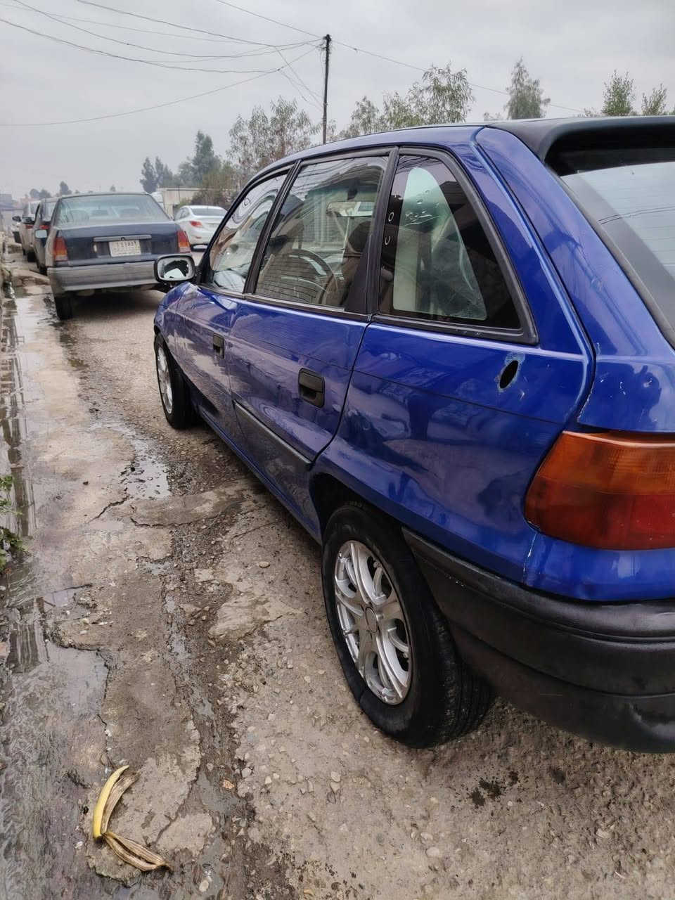 سيارة استرا موديل١٩٩٧ رقم بغداد محرك ٢٠ شرط كي شرط  بها قطعه وحدة صبغ اني الشرعي السعر٤٠ اوبيه مجال العنوان موصل اني مكلف بلنشراتصل علئ الارقام التالية
***********
***********
