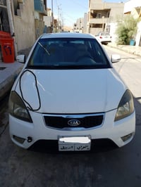 السعر ٨٦ ورقة كيا ريو ٢٠١٢ محرك ١٦  صبغ جاملغ السكن وشوية من البنيد نع...