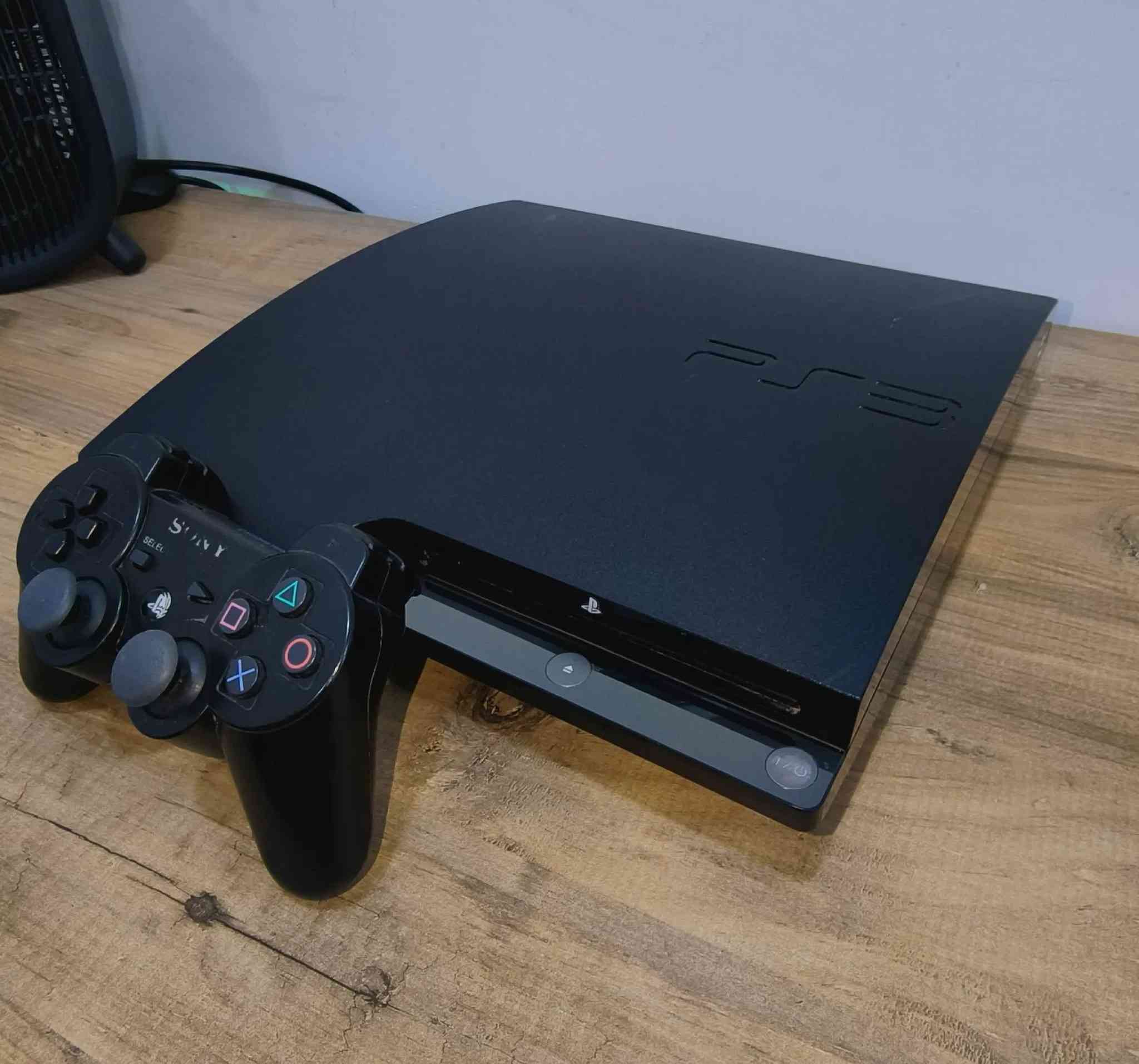 السلام عليكم بلي 3 سلم مهكر
بلي 3 سلم HD مهكر اخو الجديد للبيع   
السعر 145
GB 232
والعاب بي 21 لعبه نازله
مع جوستكين 2  
مكان الديوانيه للستفتار داخل الخاص


**إذا كنت صاحب هذا الإعلان وتريد حذفه لأي سبب، رجاءا أرسل رسالة إلى الدعم الفني**