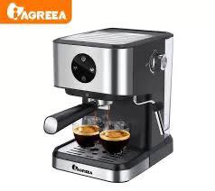 ماكينة صنع قهوة الإسبريسو من ماركة AGREEA تتميز هذه الماكينة بأنها شبه أوتوماتيكية ومصممة للاستخدام المنزلي. 
نظام الضغط: تعمل بضغط مضخة احترافي يصل إلى 20 بار، مما يضمن الحصول على قهوة غنية بـ "الكريمة".
مزودة بـ لوحة لمس رقمية لسهولة الاستخدام، تتيح خيارات لتحضير كوب واحد أو كوبين من القهوة.
تحتوي على خزان مياه قابل للفصل بسعة 1.5 لتر.
تشتمل على عصا بخار قابلة للتعديل لتحضير رغوة الحليب الحريرية لعمل الكابتشينو واللاتيه.
تستخدم فلترًا مزدوج الطبقة لتحسين استخلاص القهوة ومنع الرواسب.
تعمل بقدرة 1050 واط.


**إذا كنت صاحب هذا الإعلان وتريد حذفه لأي سبب، رجاءا أرسل رسالة إلى الدعم الفني**