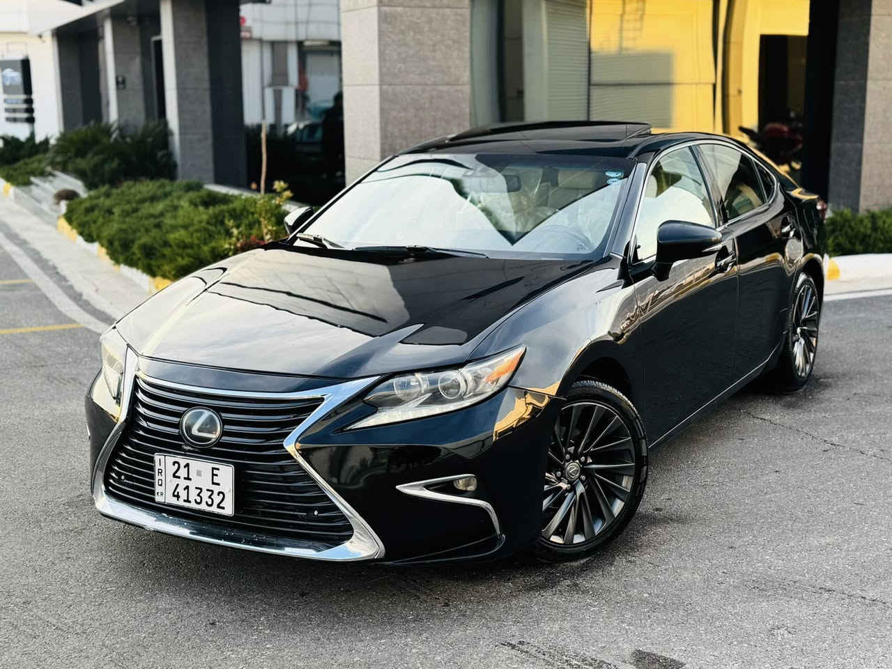 ﷽
LEXUS ES 350 2015
◽️ليگزز ES 350 موديل 2015 فول مواصفات
لون اسود

◽️محرك V6 3.5L سته سلندر
🔹گير و محرك بشرط مامفتوح
بدون صوت بدون صرف و خلل بشرط فحص

◽️سيارة حيلوة جديد
بيها {{ قطع و نص صبوغ }} بدون أيرباگ
سيارة جديد حيل حيلوة نضيفة

◽️مواصفات
{{ بصمة - فتحة - رادار - داخل بيجي - كشنات جلد - كشن تتفيىة و تبريد - كشن و ستيرن كهربا - كشن خزن - شاشة - ماوص - تبريد مركزي - نيزامي أيكو - نيزامي سبورت - لايت ليدو زينون - مراي شفت - ڤوليوم - بلاجكتور - بعد هواي مواصفات }}

◽️اربع تاير و ويل جديد بدون مصروف
🔹نظافه ١٠٠٪؜ كامل سيرفس بدون نقص و بدون مصرف
🔹بسميً السنويه بشرط تحويل و خرامه
🔹سنوي و رقم و هزة كلها جديد
سياره مابيها دينار مصرف كامل من كل نواحي

نفسي يوم /تحويل و كاله حاظر
مكان / داخل سليمانيه🌆

◽️موبايل /***********📲
~~~~~~~~~~~~~~~~~~~~~~~~~~~~~~~~
﷽
                                             ◽️LEXUS ES 350 2015
ليگزز ES350 موديل 2015
ره نگى ره شى قه تران

◽️مه كينه V6 3.5L شه ش بستؤن
🔹گير و مه كينه ى به شه رت نه كراوه ته وه
سه وت و سه رف و خه له لى نييه به شه رت

◽️بؤياغ (( بؤنيت و نيو سندوق  بوياغه))
زؤر جوان ماوه ته وه و نمونه يه له جوانيدا

◽️مواسفات
(( به سمه - سلايت - ناو زه رد - رادار - كوشن جلد - كوشن سارد و گه رم - كوشن و سوكان كاره باى و خزن - ئاوينه شه فت - شاشه - ماوس - ته بريد مه ركه زى - نيزامى ئيكو و سپورت - لايت ليدو عه ده سه - زينؤن - ڤوليوم - بلاجكتور - فؤرميكا - زور مواسفاتى تر )

◽️چوار تايه و ويلى لؤكى بيلادى يه ك دينار مه سروفى نيه
🔹كامل سيرڤزى بؤ كراوه و يه ك دينار مه سروفى نييه
🔹سه نه وى و ره قه م و هه زه ى تازه يه
🔹به ناوى خومه وه يه ته حويل و غه رامه به شه رت

شوين🌆_ سليمانى

موبايل☎️: ***********
