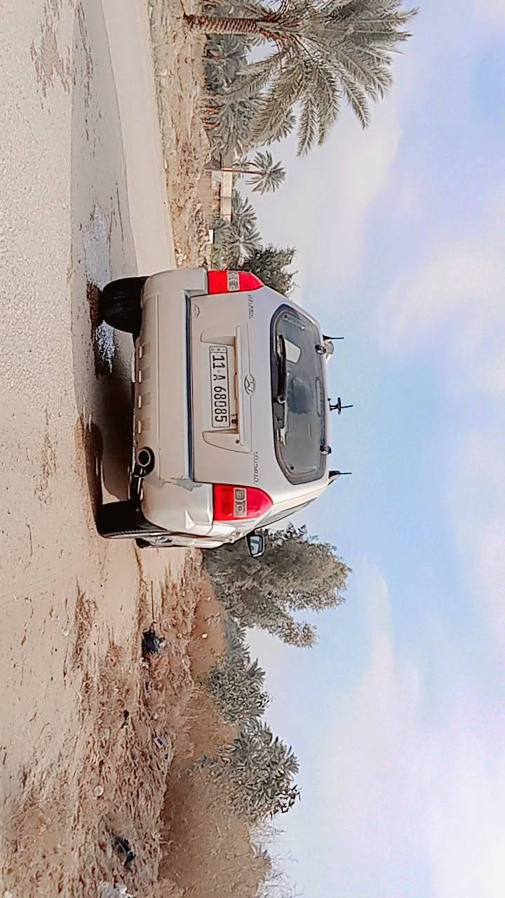 سلام عليكم  سياره توسان مديل 2009السياره خليجي حلوه السياره بيه تبديل جاملغ البصف السايق مو ضربه اشخوط و بدلته  ولباقي كفاله السياره  لون السياره رصاصي رقم السياره بغداد الانكليزي الجديد السياره  حلوه  ونضيفه السياره داخل بيجي بيه. شاشه وكامره تبريد ثلج السياره  مكينه( 2000)   سعر السياره 115 وبيه مجال حك الجيه  هاذه رقمي تصل ‏‪0780 445 7947‬‏
