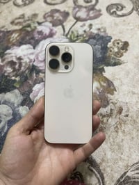 ايفون 16برو ضمان وكاله ماستر اصلي ذاكره 256 بطاريه 93  نضافه شخط واحد ...