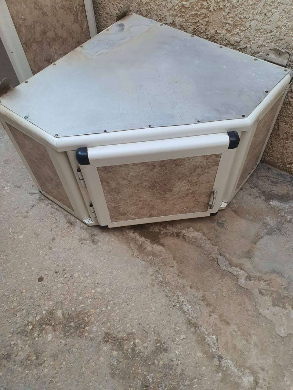 كاونتر 4 قطع +ميز طعام _كربلاء حي العباس السعر 400الف وبي مجال حك الجيه


**إذا كنت صاحب هذا الإعلان وتريد حذفه لأي سبب، رجاءا أرسل رسالة إلى الدعم الفني**