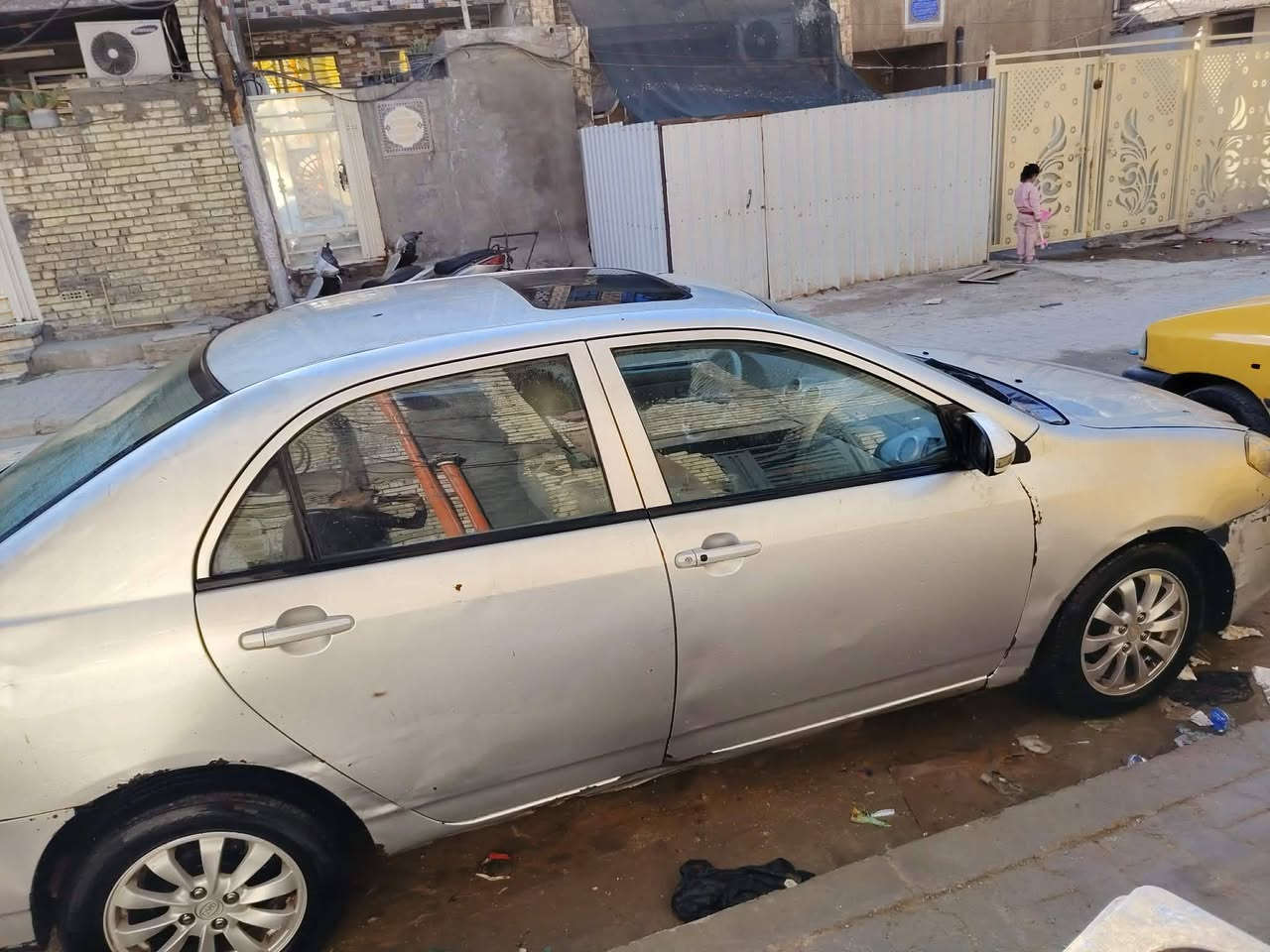 سياره بي واي دي جي 3 موديل 2013 محرك كورلا كير الاماني السعر 40 وبيه مجال بسيط رقم ***********
