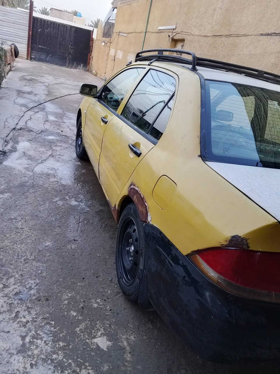 سلام عليكم لانسر 2009 كير محرك خير من الله محرك 2000كير عادي صدر امامي خلفي جديد لايت زنون تخم تاير جديد بيها بس باور بي وانه سياره كهربات شقاله بسمي مصفره هيه وغرامه تحويل مباشر السعر 62وبيها مجال *********** مكاني كاظميه مدخل طي
