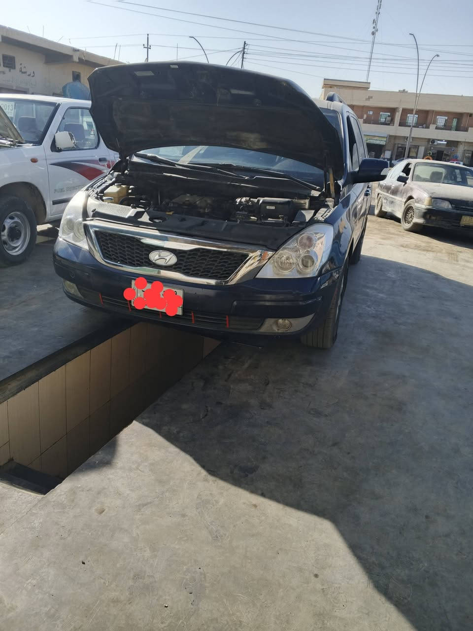 السلام عليكم انتروج ٨ جاهزه من كلشي امراوس فقط اوبتمه مكان السياره سماوه رقم بغداد بسمي فول مواصفات من عدا الفتحه تدفئة تبريد شغال اوجديد شركه مكينه اوكير جديد  تأثيرات جدد جاهزه امراوس فقط اوبتمه ***********
