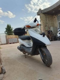 دراجة بريز لايت جوا كابريتر بيها كفرين الكفر الرصاصي بلادي ختم واحد بس...