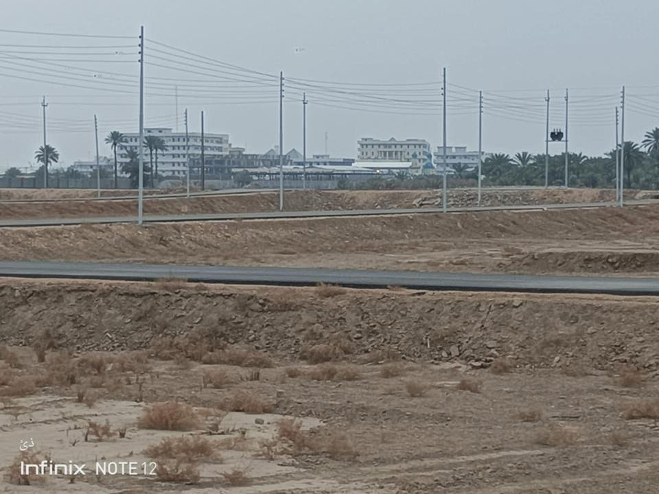 هااام
قطعة خلف جامعة المستقبل مباشر  مساحتها 220   م ركن 
مخدومة كافة الخدمات تبليط وماء وكهرباء 
بااسمي القطعة تحويلها مباشر بااسم المشتري 
***********
