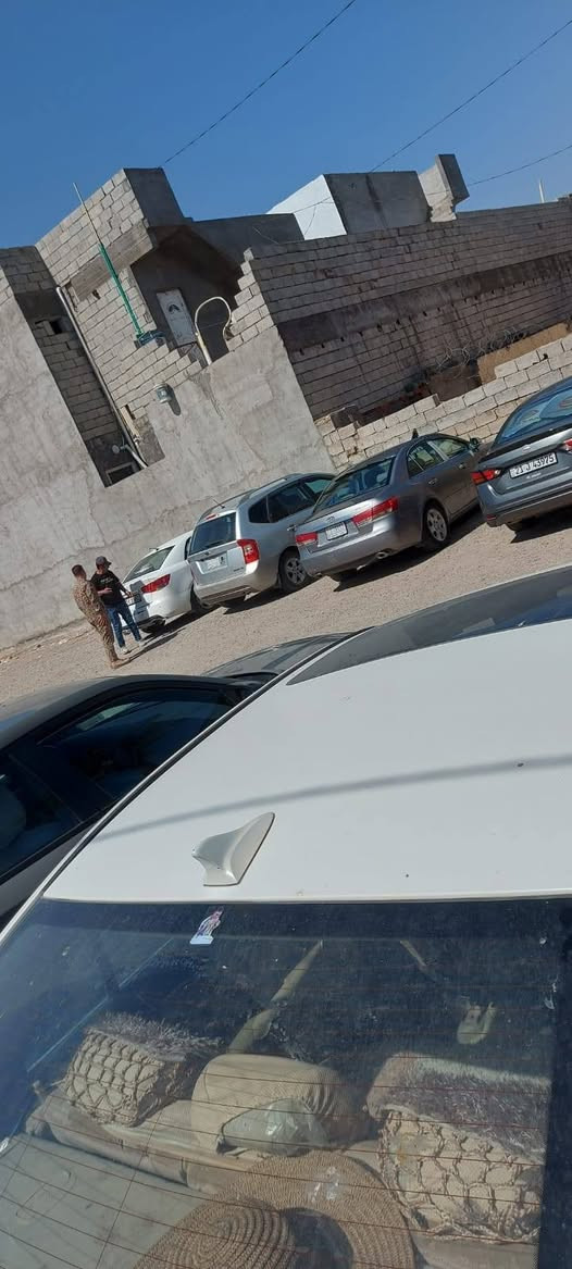 السلام عليكم متاح سوناتا ٢٠٠٩ وارد امريكي محرك ٢٤٠٠ دوش لمرغوب العنوان بعقوبه التحرير للاستفسار *********** اخوان السونار مرفق بل منشور السعر 117 وبيها مجال شي بسيط
