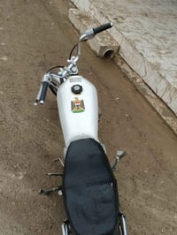 موتوسيكل • 200سي سي • بسيط