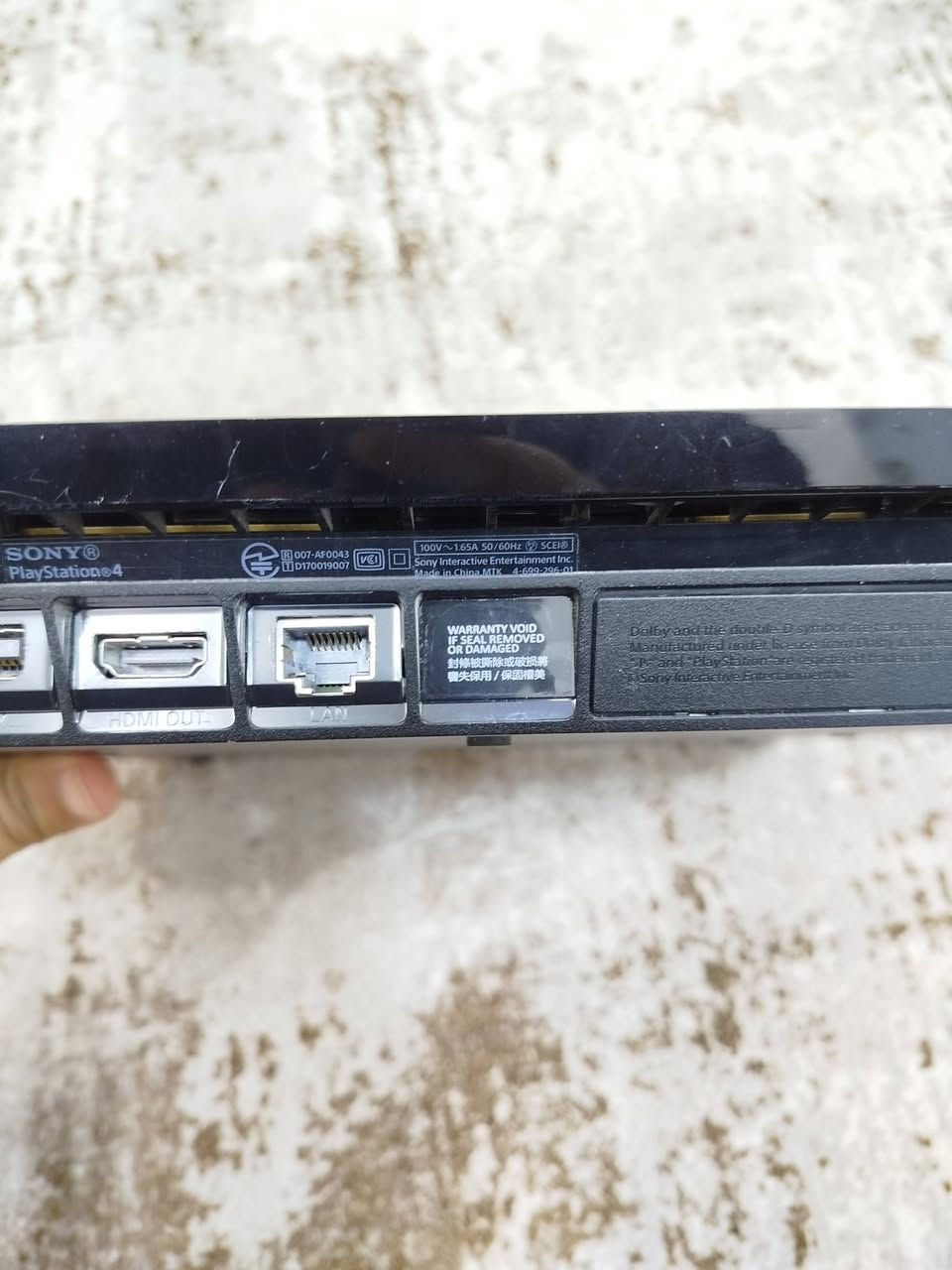 بلي 4 سلم مهكر باندل نضام 12:00 لك ستيكر ما مفتوح البلي نضيف ما مستخدم هواي تهكيره عن طريق القرص ملحقاته كيبلات كامله و جوستك واحد +UPS 1500 بطاريات تحتاج تبديل بسعر 300 وذا بدون UPS اب 275


**إذا كنت صاحب هذا الإعلان وتريد حذفه لأي سبب، رجاءا أرسل رسالة إلى الدعم الفني**